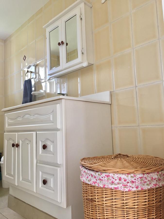 Bubali Gardens Apartment Palm Beach ภายนอก รูปภาพ